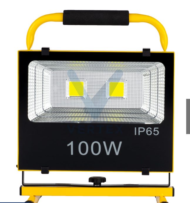 Rechargeable LED flood light