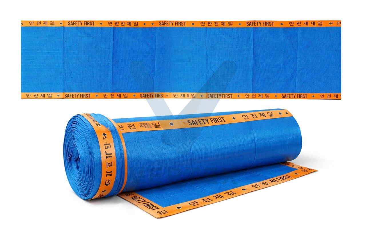 Fire Retardant PVC Barricade Net 0.65M x 6M with Orange Lining